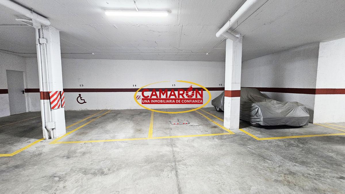 Plaza De Parking en venta en Coria del Río de 6 m2 REF:03891A