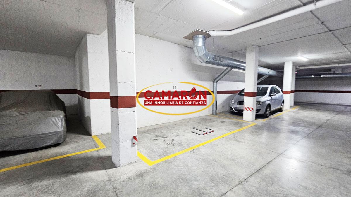 Plaza De Parking en venta en Coria del Río de 6 m2 REF:03891B