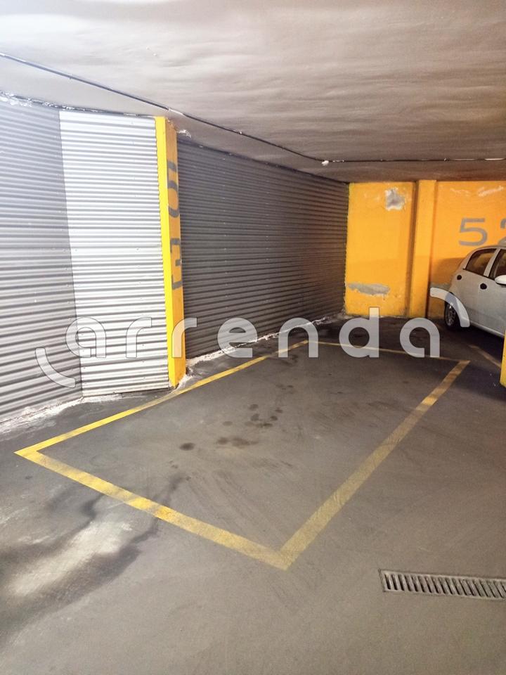 parking en madrid · calle-del-concejal-benito-martin-lozano-28005 26000€