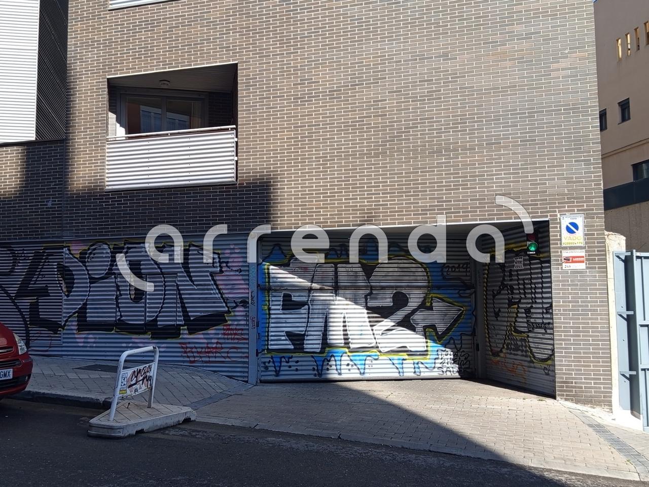 parking en madrid · calle-del-concejal-benito-martin-lozano-28005 26000€