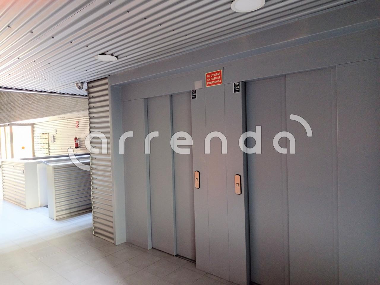 parking en madrid · calle-del-concejal-benito-martin-lozano-28005 26000€