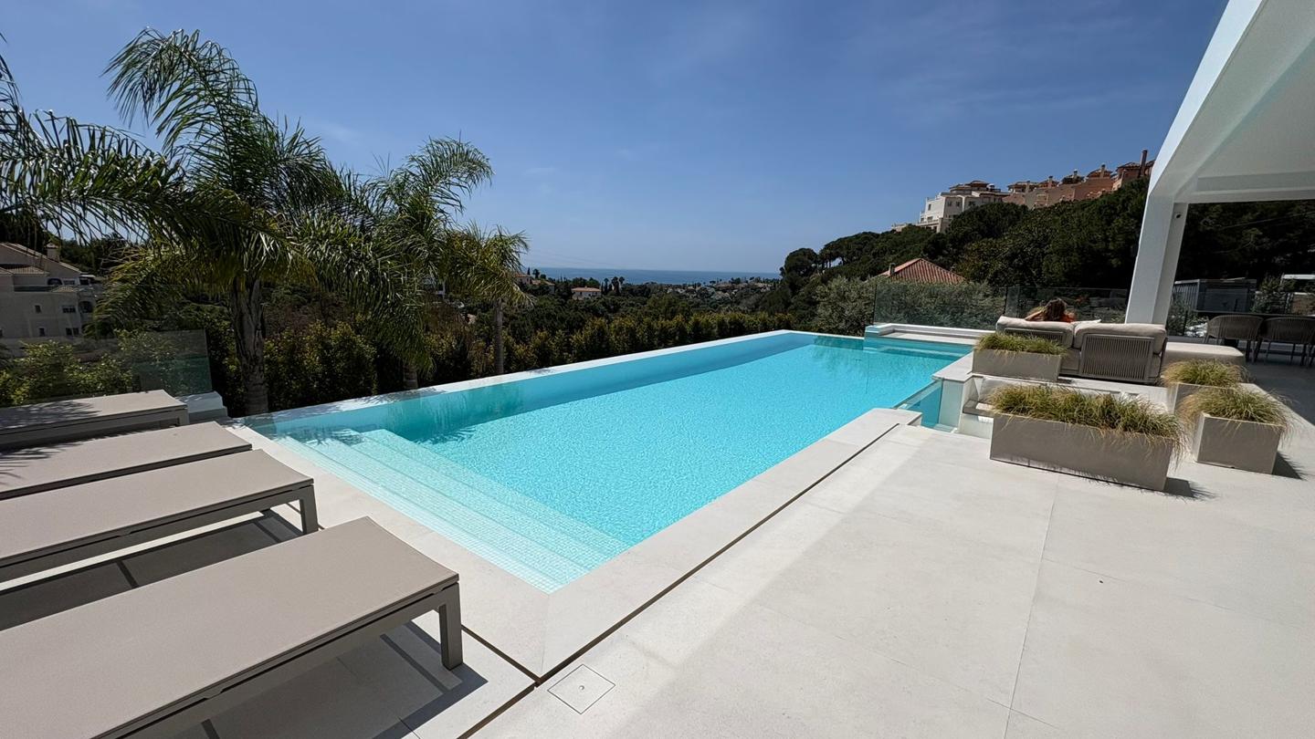 Casa / chalet en Paseo de Francia, Marbella, Málaga de 530 m2