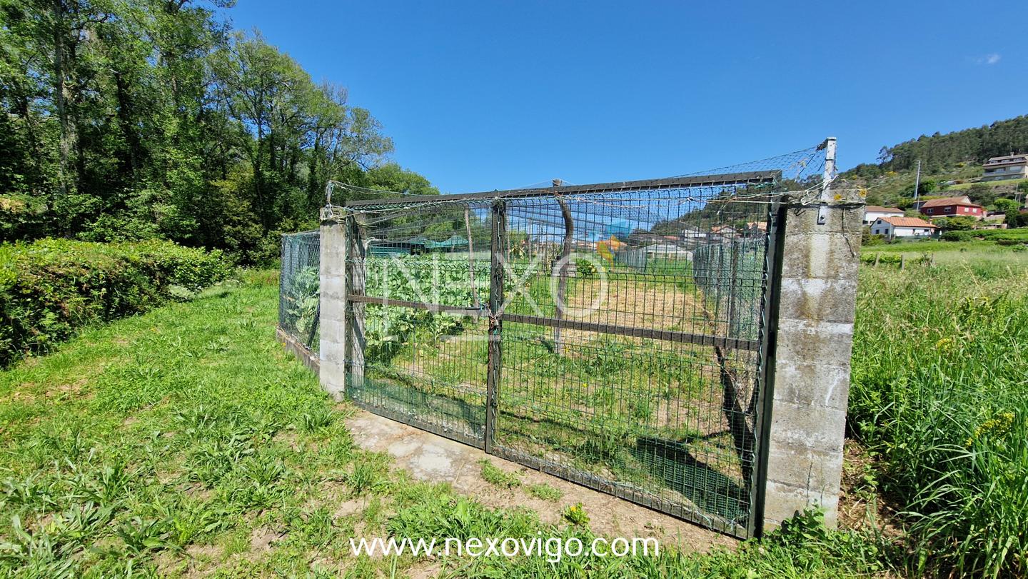 Terreno en venta en Pontevedra