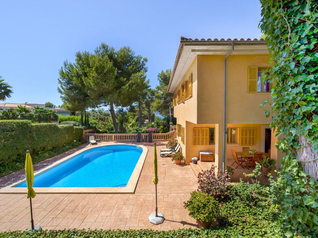 Villa con proyecto de renovación y alma mediterránea en Santa Ponsa — Santa Ponsa — Foto 9