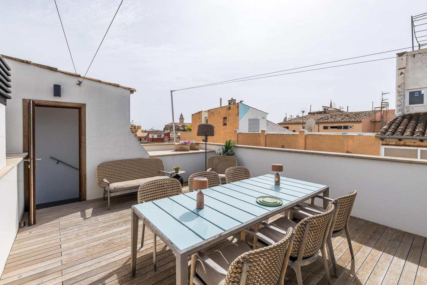 Tríplex con alma histórica y terraza privada en el corazón de Palma — Palma — Foto 4