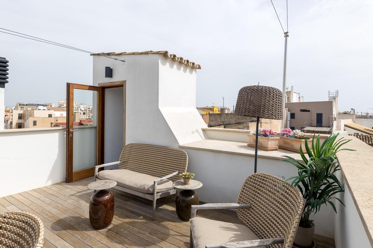 Tríplex con alma histórica y terraza privada en el corazón de Palma — Palma — Foto 5