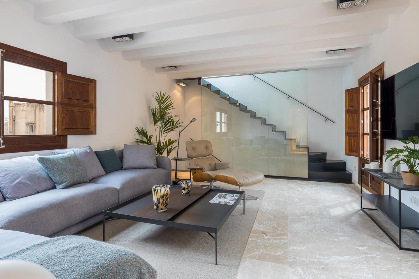 Tríplex con alma histórica y terraza privada en el corazón de Palma — Palma — Foto 6