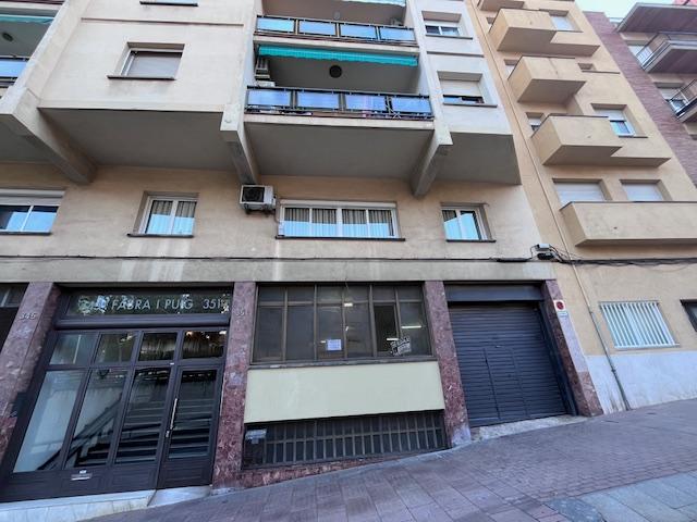parking en barcelona · passeig-de-fabra-i-puig-08031 12900€