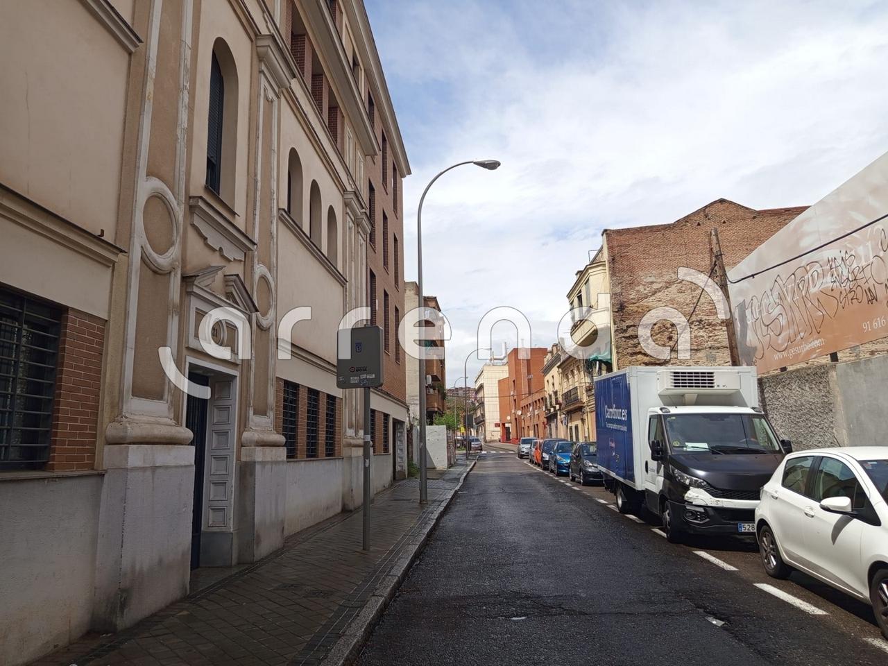 parking en madrid · calle-de-monsenor-oscar-romero-21-28005 5000€