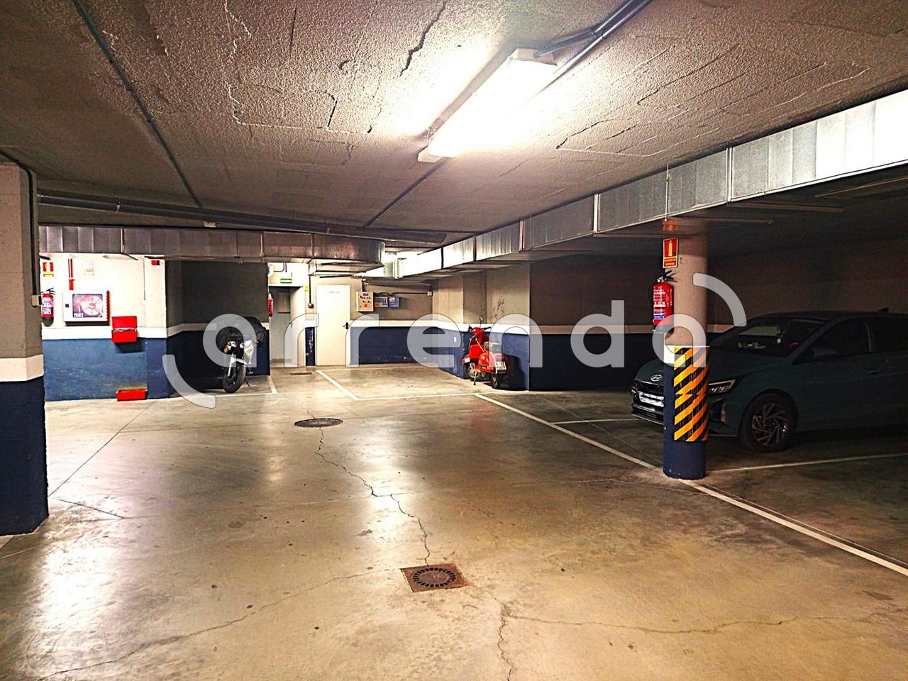 parking en madrid · calle-de-monsenor-oscar-romero-21-28005 5000€