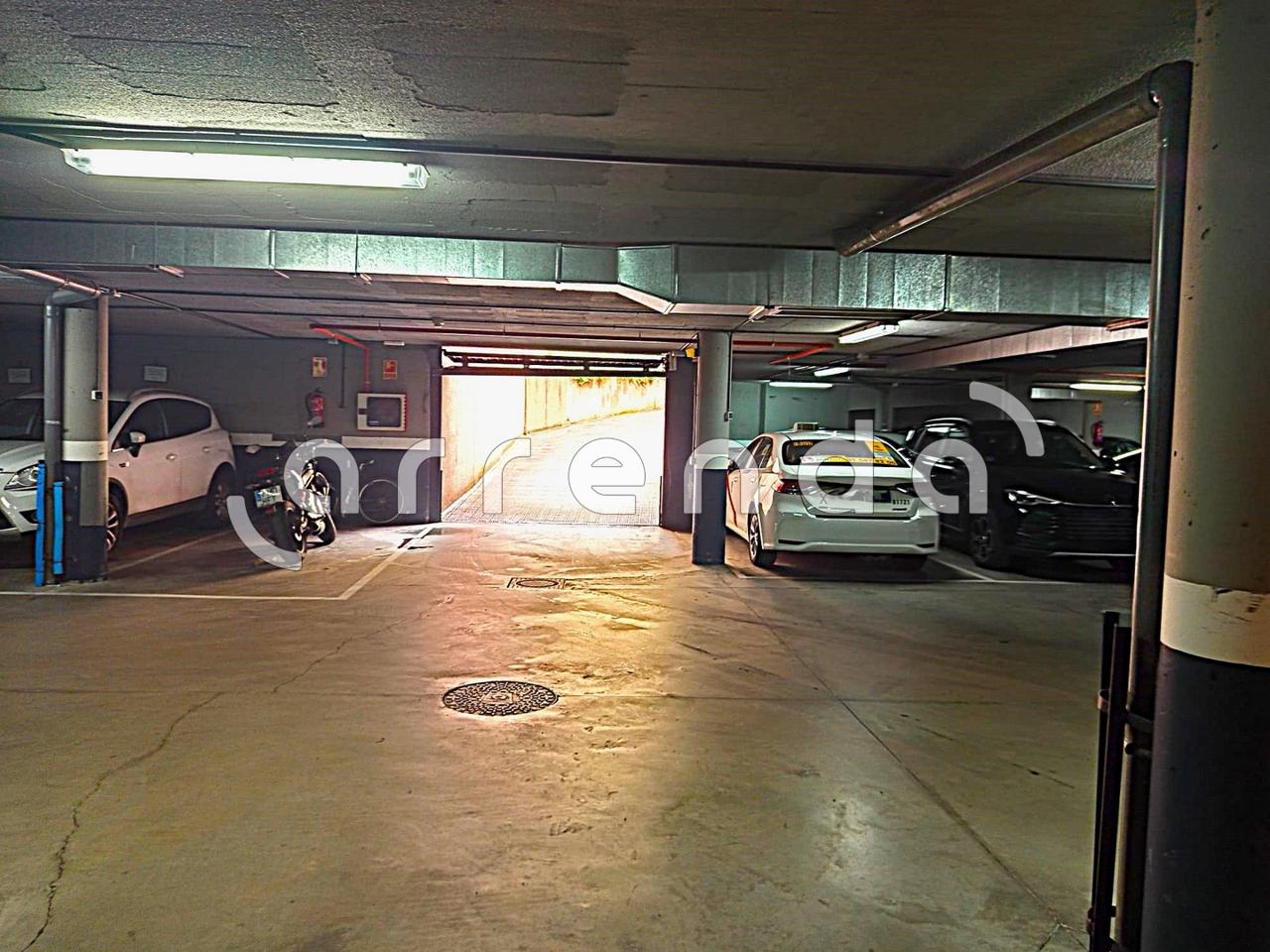 parking en madrid · calle-de-monsenor-oscar-romero-21-28005 5000€