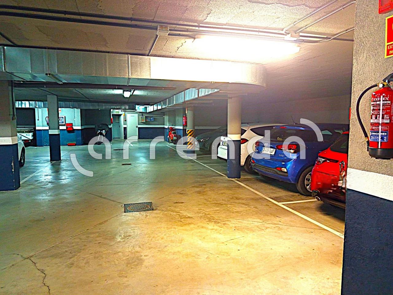 parking en madrid · calle-de-monsenor-oscar-romero-21-28005 5000€