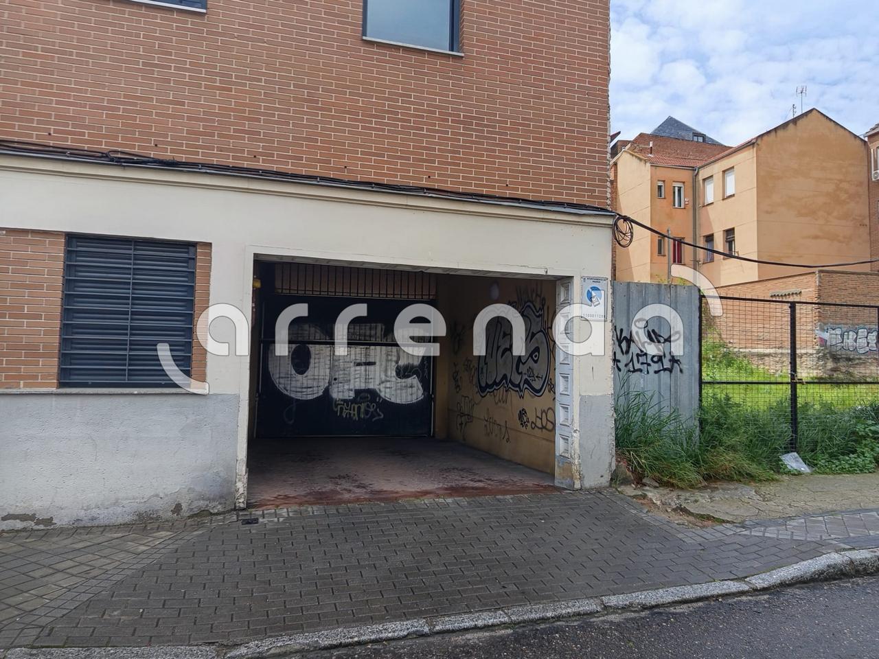 parking en madrid · calle-de-monsenor-oscar-romero-21-28005 5000€