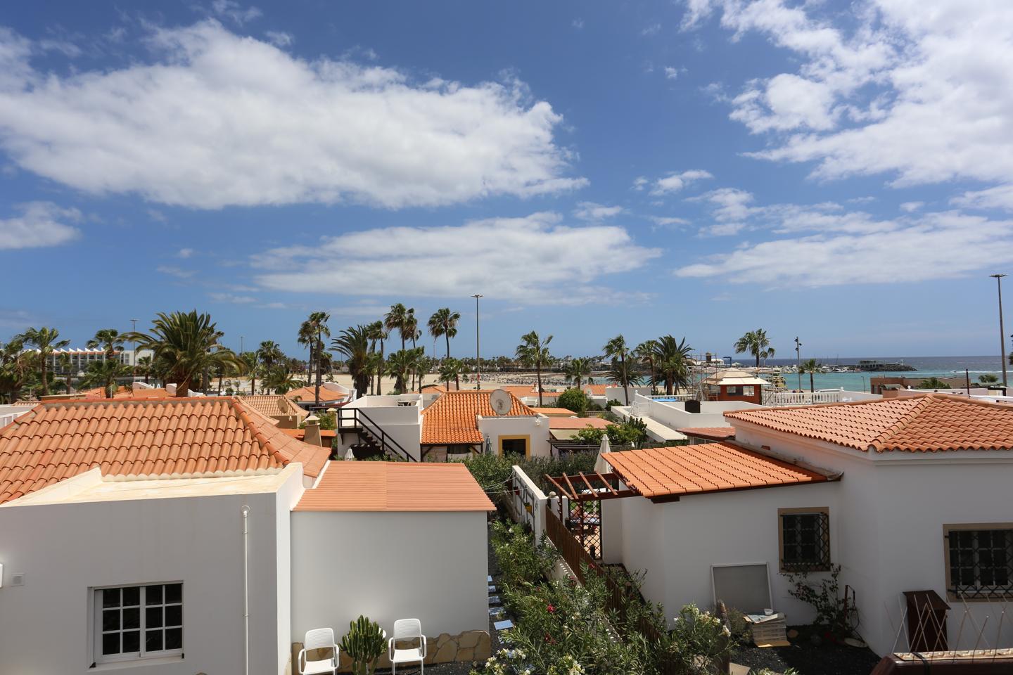 Bungalow in Calle Pitera, Castillo Caleta de Fuste, Las Palmas of 98 m2