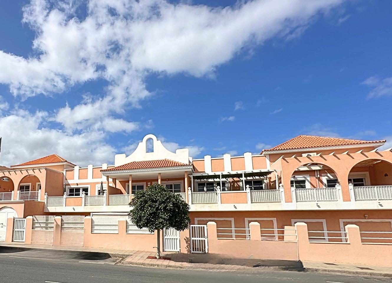 Flat in Avenida Alcalde Juan Ramón Soto Morales, Castillo Caleta de Fuste, Las Palmas of 42 m2