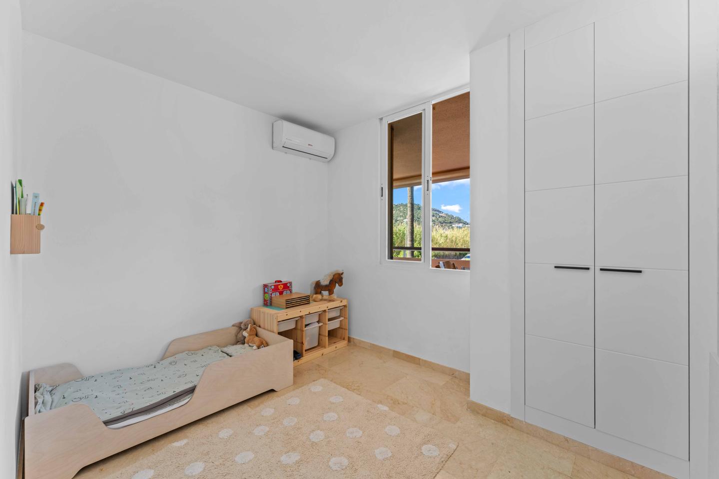 Apartamento con jardín privado y piscina en el encantador Port d’Andratx — Port d'Andratx — Foto 10