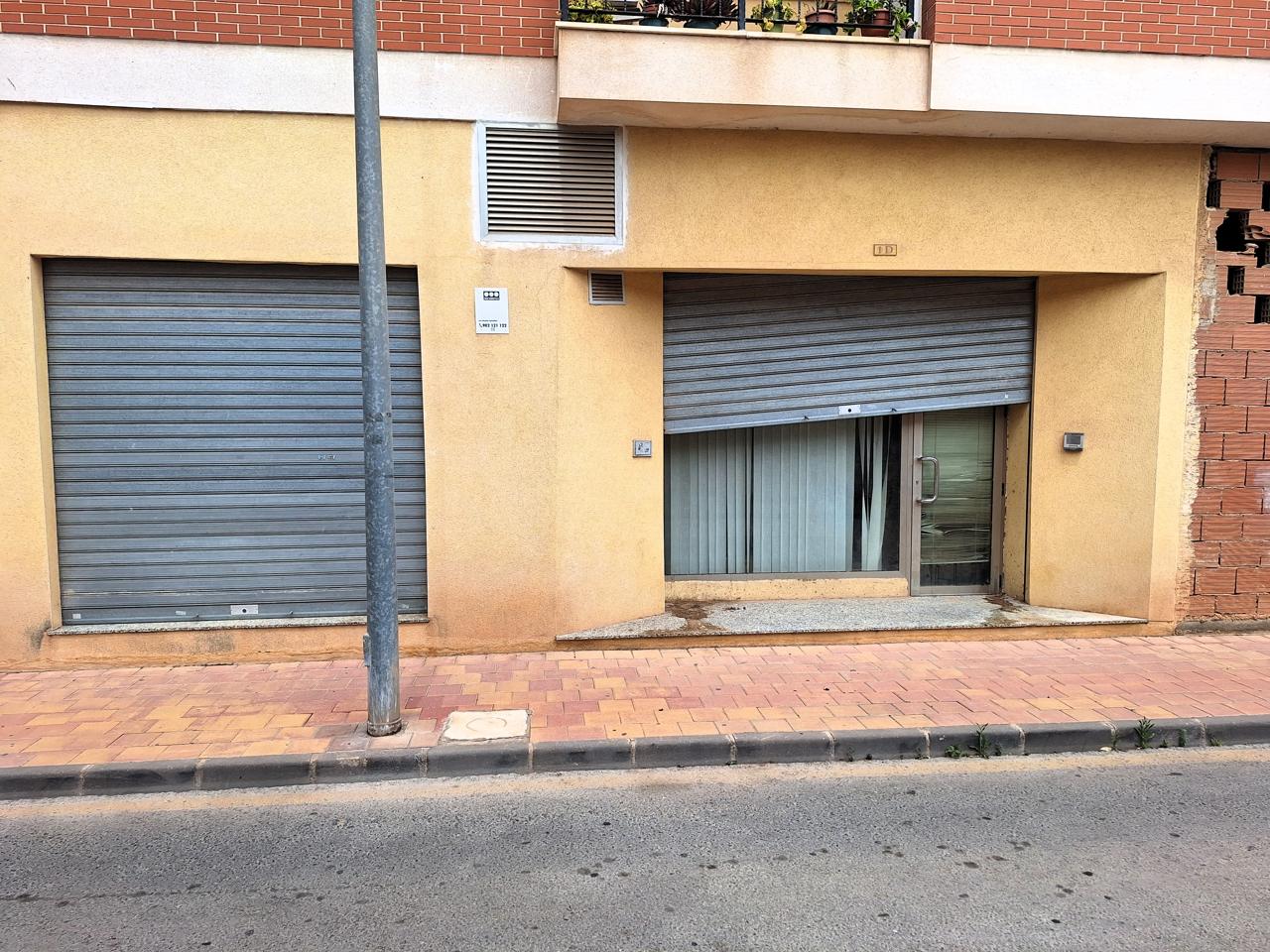 Local en Calle Azorín, Torre-Pacheco, Murcia de 115 m2