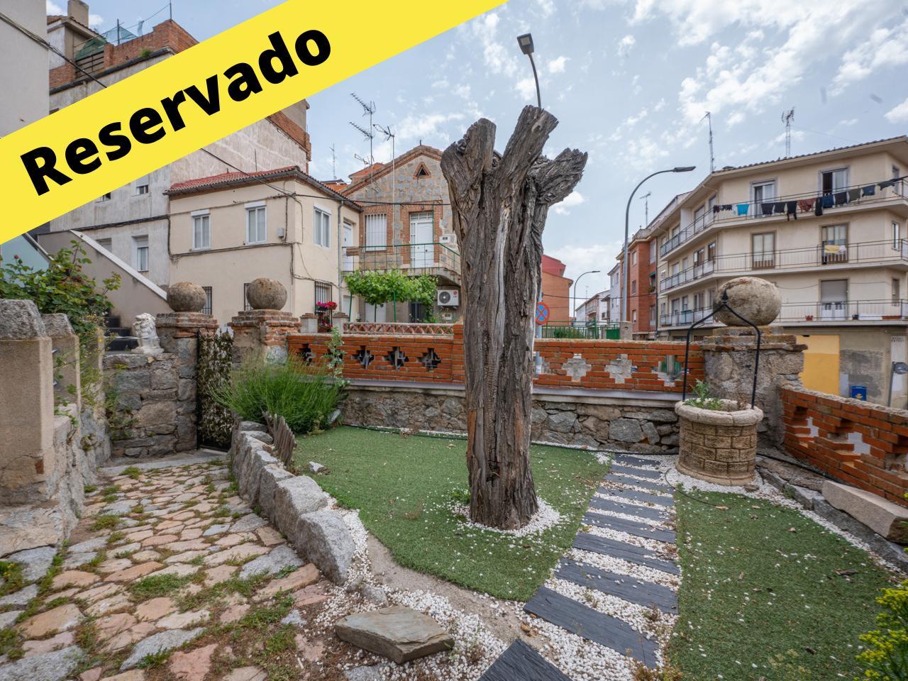Primera planta en la zona de San Roque, 3 hab y 2 baños.