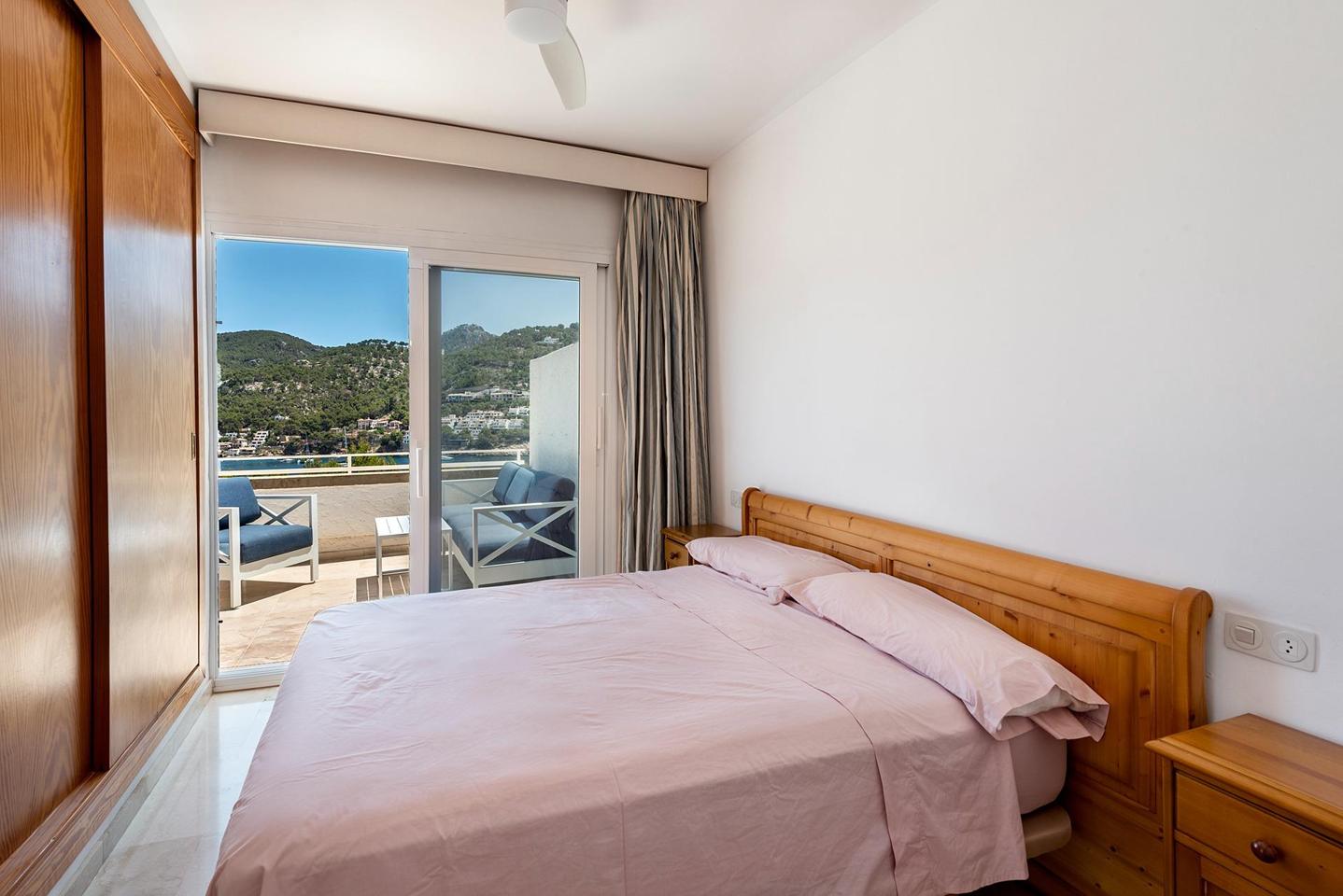 Ático con espectaculares vistas al mar y gran terraza en Port d’Andratx — Port d’Andratx — Foto 18