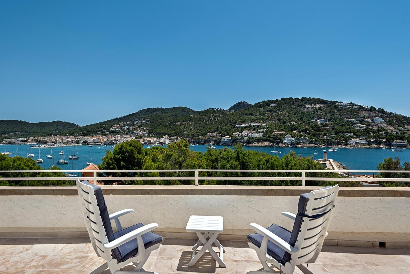 Ático con espectaculares vistas al mar y gran terraza en Port d’Andratx — Port d’Andratx — Foto 2