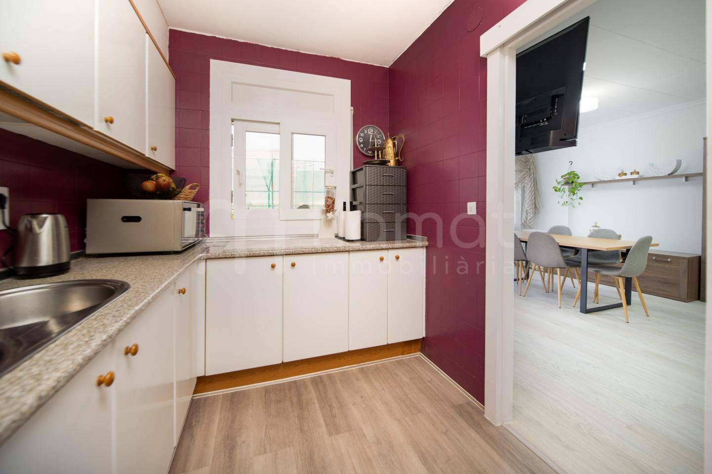pisos en roses · carrer-del-puig-rom-17480 235000€