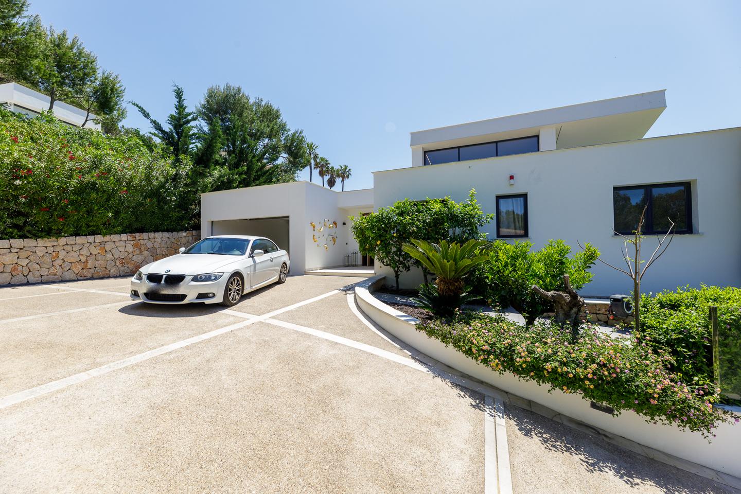 Elegante casa de una sola planta con piscina y eficiencia energética en Calviá — Calvià — Foto 31