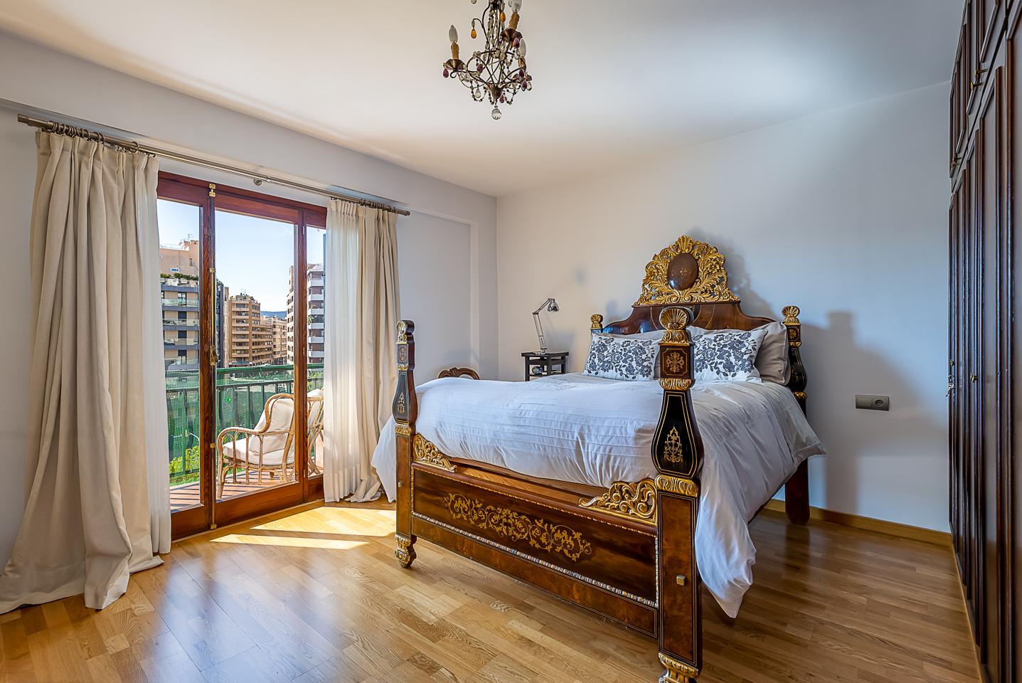 Espacio, luz y vistas en una ubicación privilegiada de Palma — Palma — Foto 26
