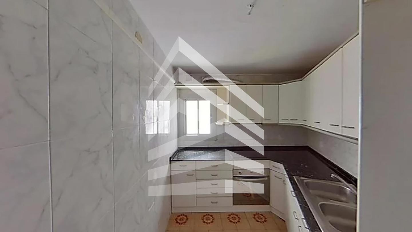 pisos en santa-coloma-de-gramenet · carrer-de-l'autonomia-08913 117360€