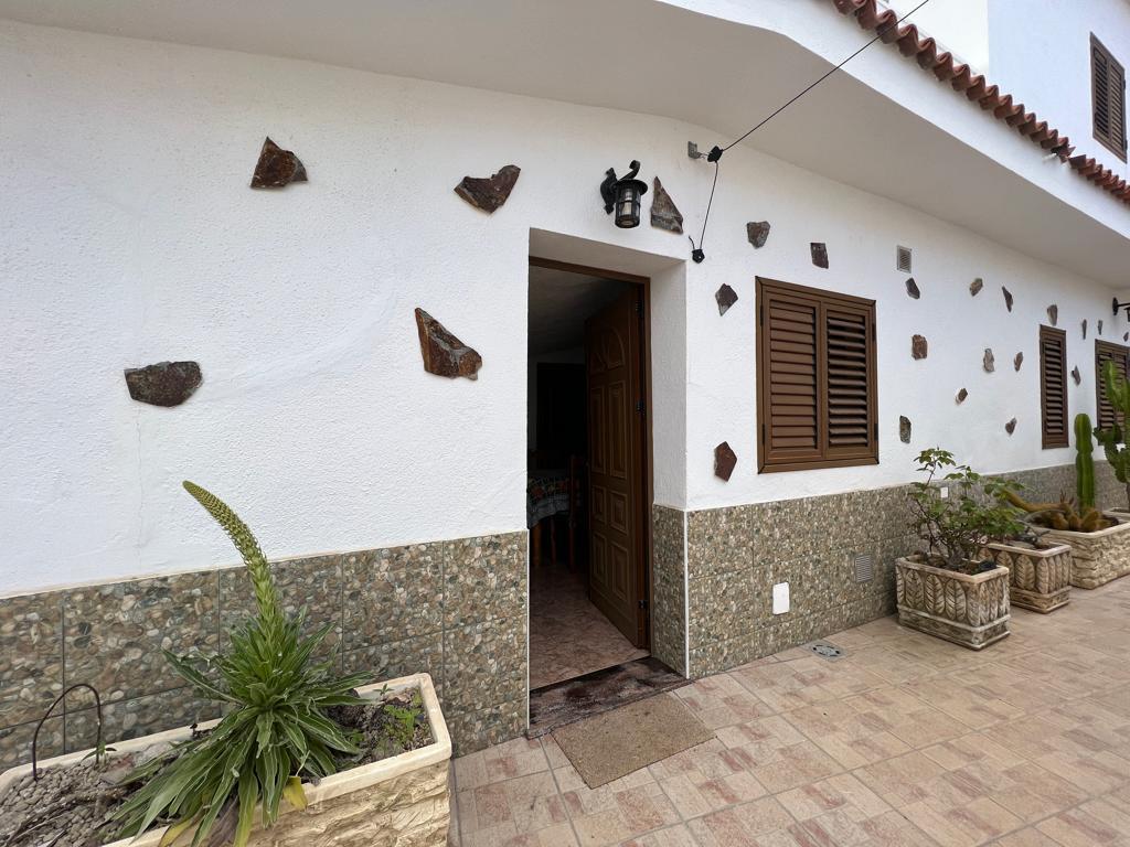 Casa rústica en Calle San Benito Abad, Granadilla, Santa Cruz de Tenerife de 140 m2