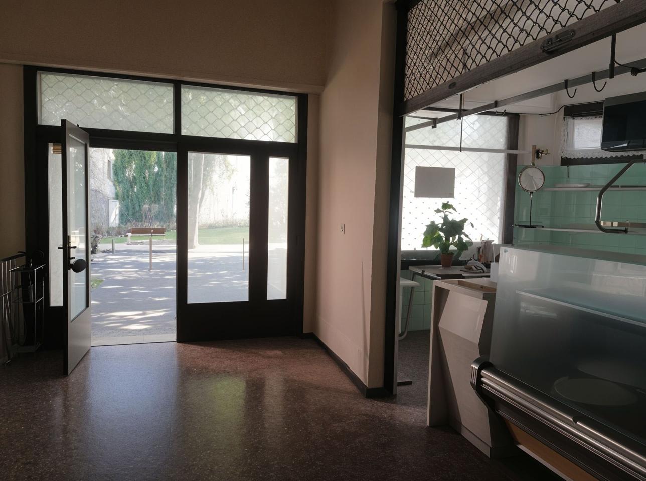Shop in Marinel Kalea, Irun, Gipuzkoa of 58 m2