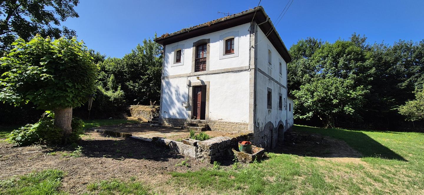 Casa / chalet en Serrapio 47, Serrapio, Asturias de 188 m2