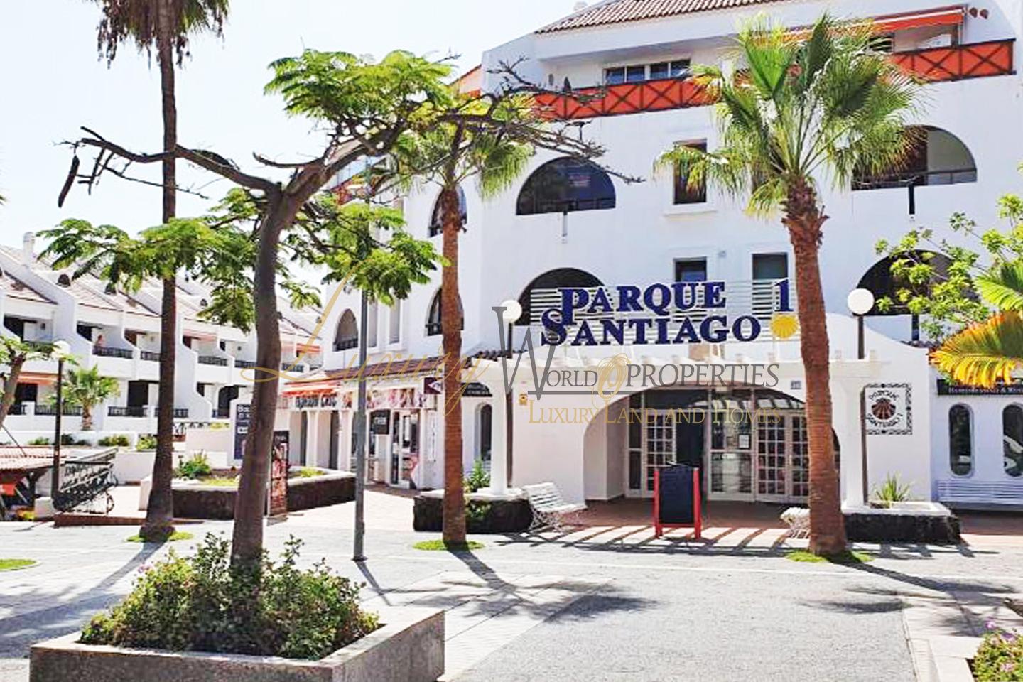 Flat in Avenida Rafael Puig Lluvina, Playa de las Americas, Santa Cruz de Tenerife of 79 m2