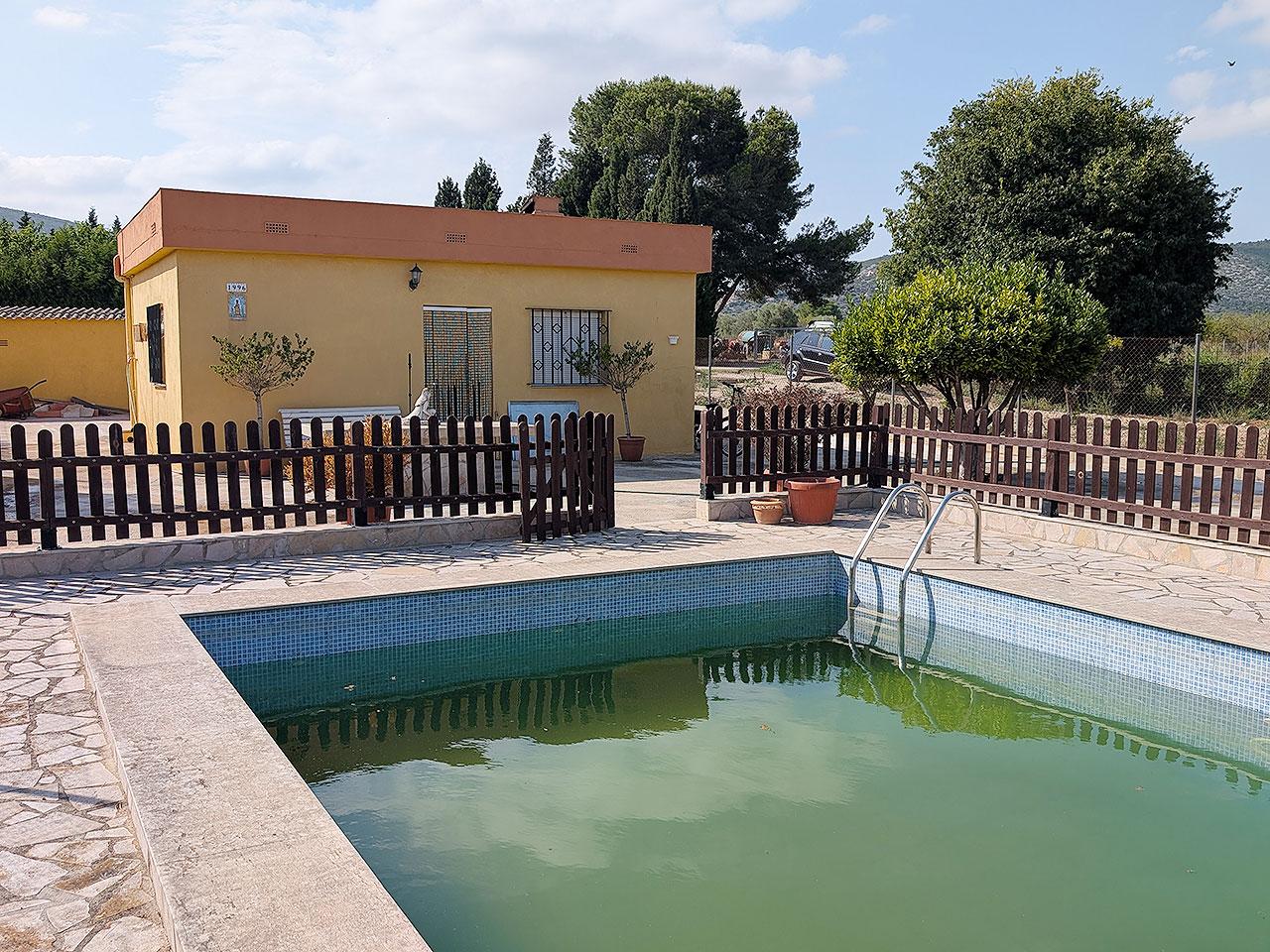 Country house in Les Crevetes unnumbered, Ulldecona, Tarragona of 55 m2