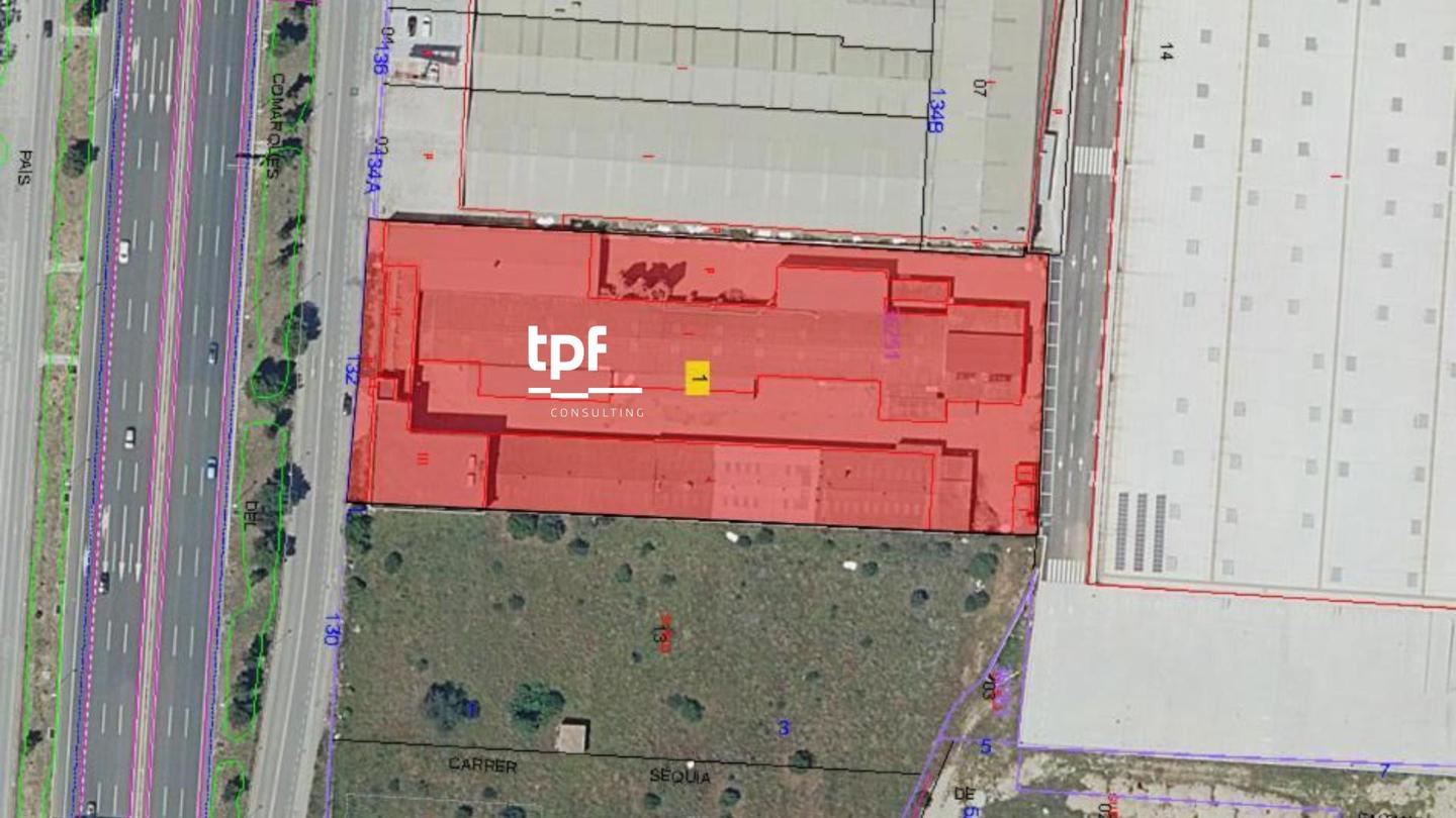 Terreno en Avinguda Comarques del País Valencià, Quart de Poblet, Valencia de 8576 m2