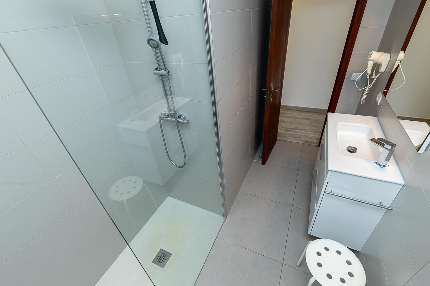 Exclusiva villa con Licencia Vacacional en la Zona de El Arenal, Palma — Palma — Foto 25
