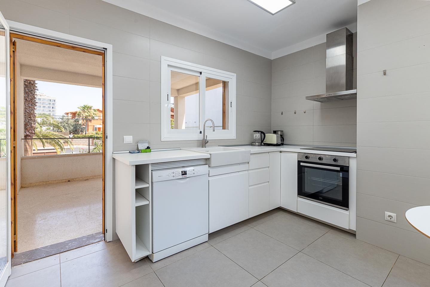 Exclusiva villa con Licencia Vacacional en la Zona de El Arenal, Palma — Palma — Foto 20