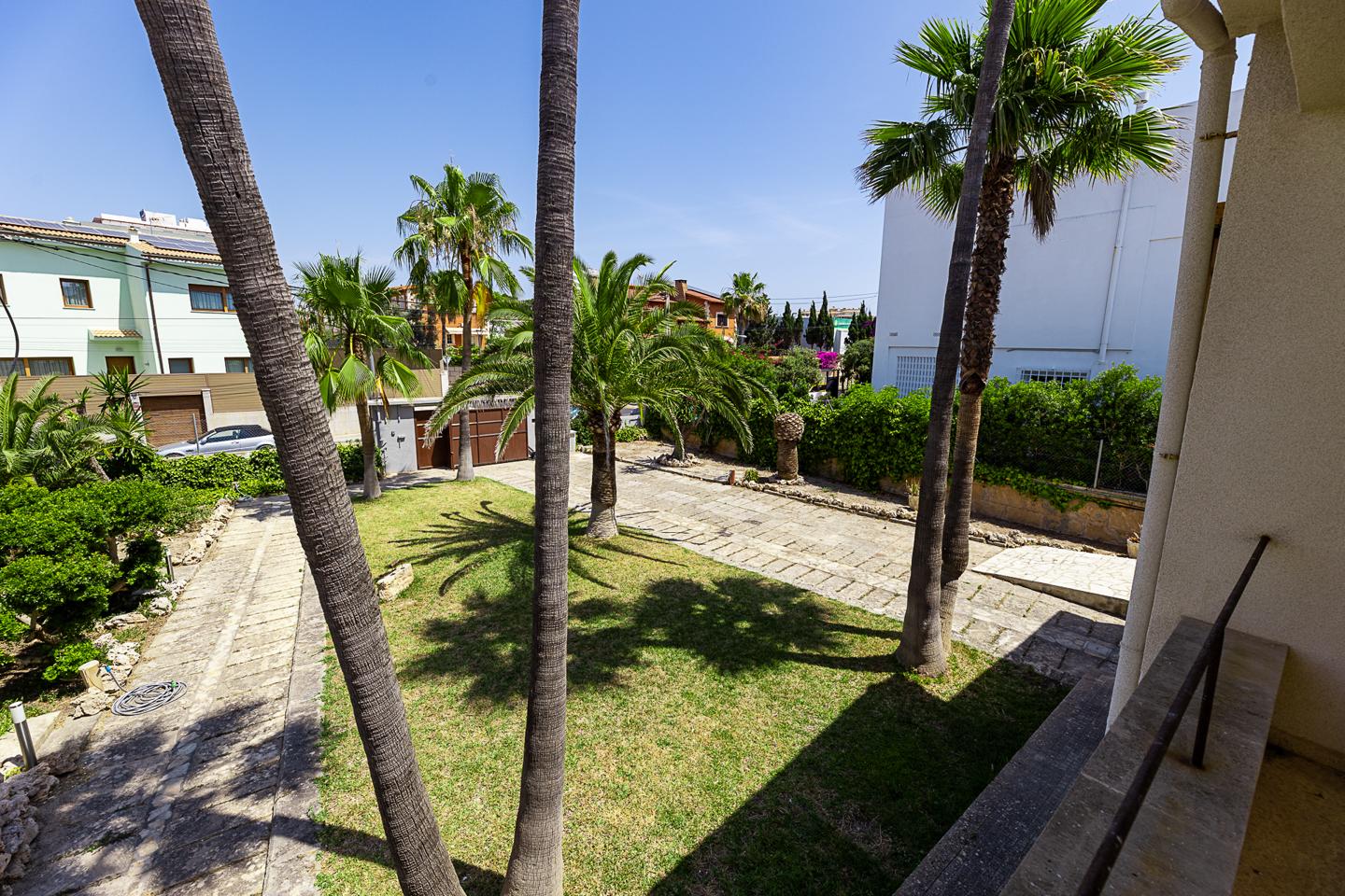 Exclusiva villa con Licencia Vacacional en la Zona de El Arenal, Palma — Palma — Foto 6