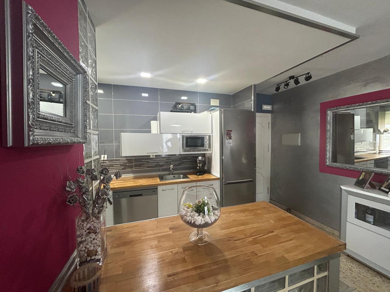 Flat in Dos Hermanas, Sevilla of 75 m2