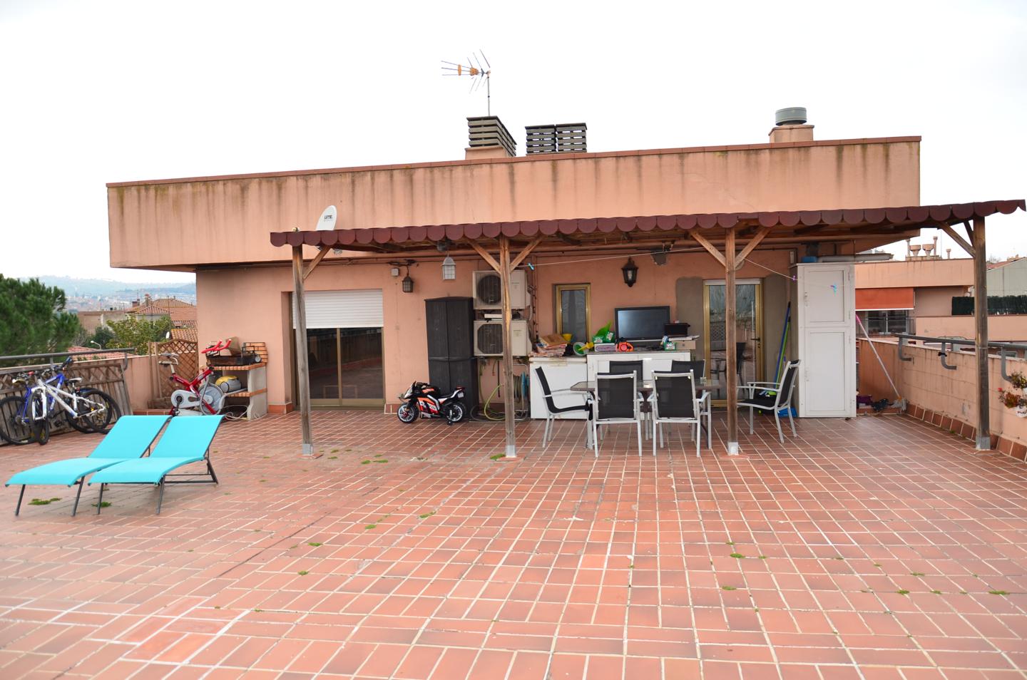 Piso en Avinguda Pau Casals, Sant Quirze del Vallès, Barcelona de 100 m2