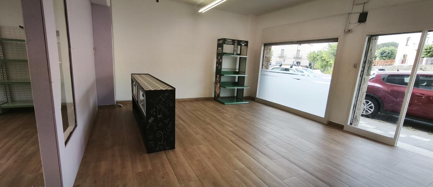 Local en Plaza Del Ayuntamiento local, Santa Eulalia de Ronsana, Barcelona de 80 m2