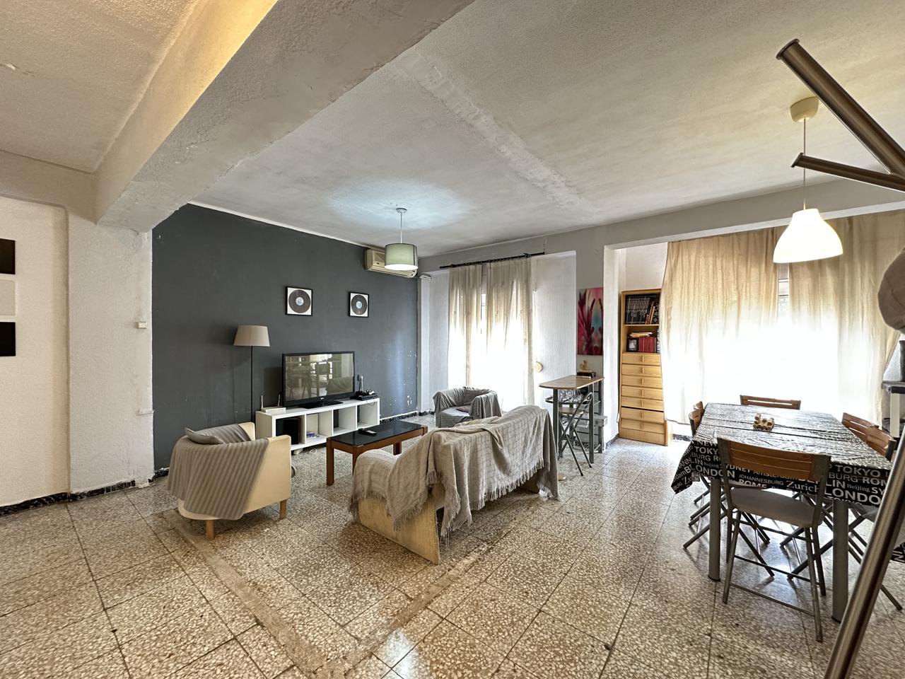 Piso en Carrer Juan Millà, Petrer, Alicante de 115 m2