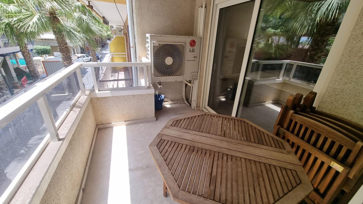 Piso en Canónigo Torres, Torrevieja, Alicante de 114 m2