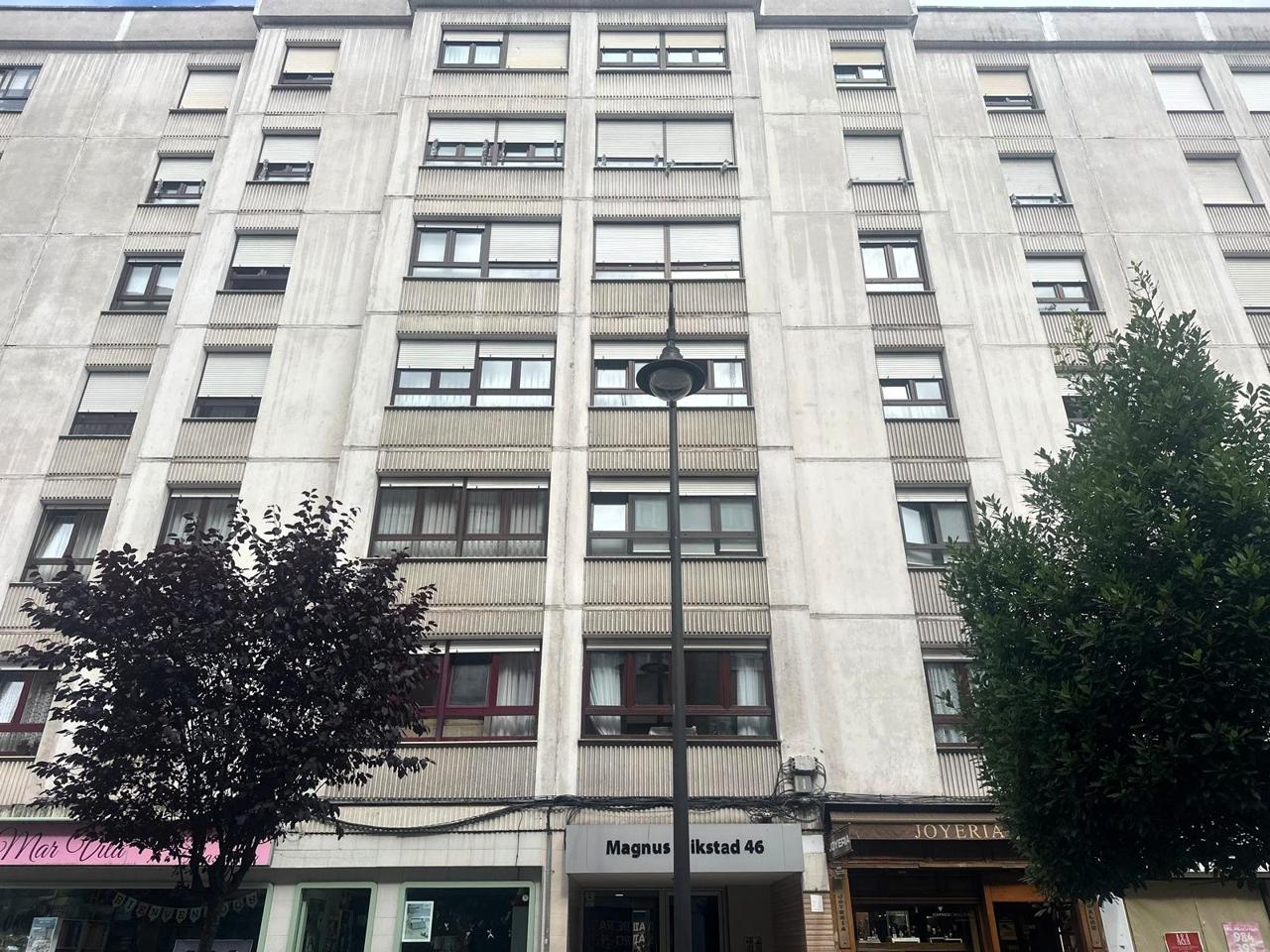 Piso en Calle Magnus Blikstad, Gijón, Asturias de 126 m2