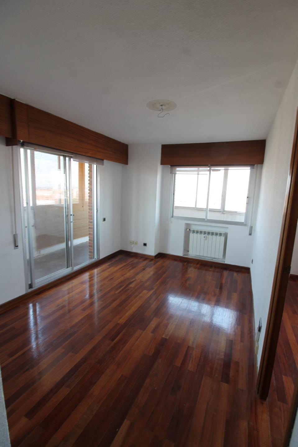 Piso en Calle de Almansa, Madrid, Madrid de 65 m2