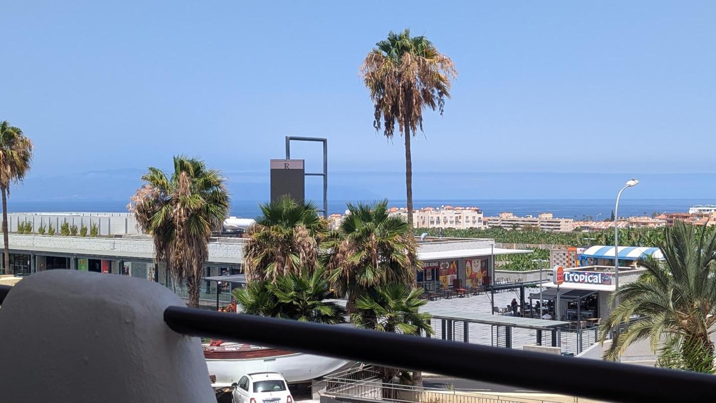 Piso en Avenida Adeje 300, Playa Paraíso, Santa Cruz de Tenerife de 62 m2