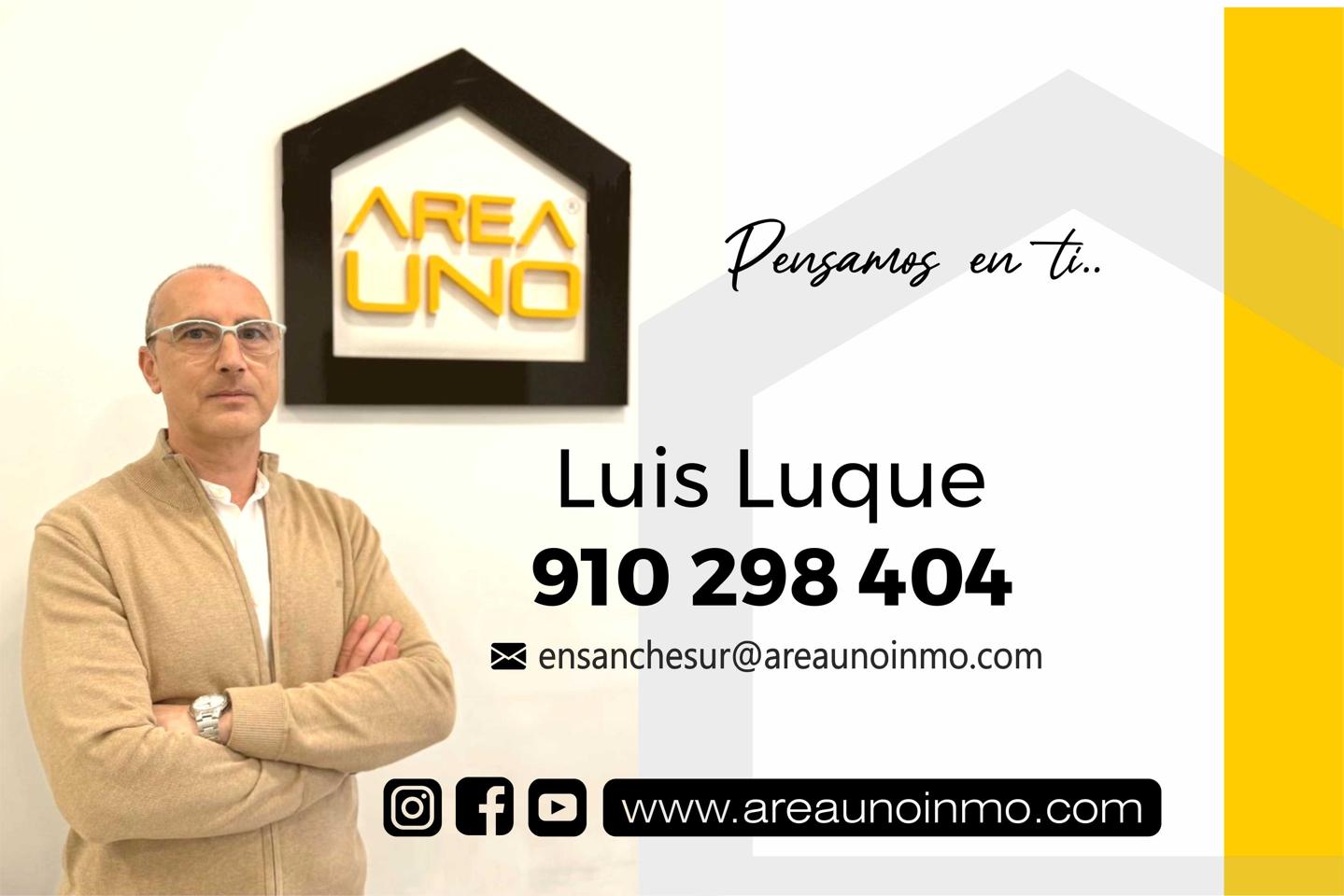 Casa / chalet en Calle Miravalles, Villaviciosa de Odón, Madrid de 243 m2