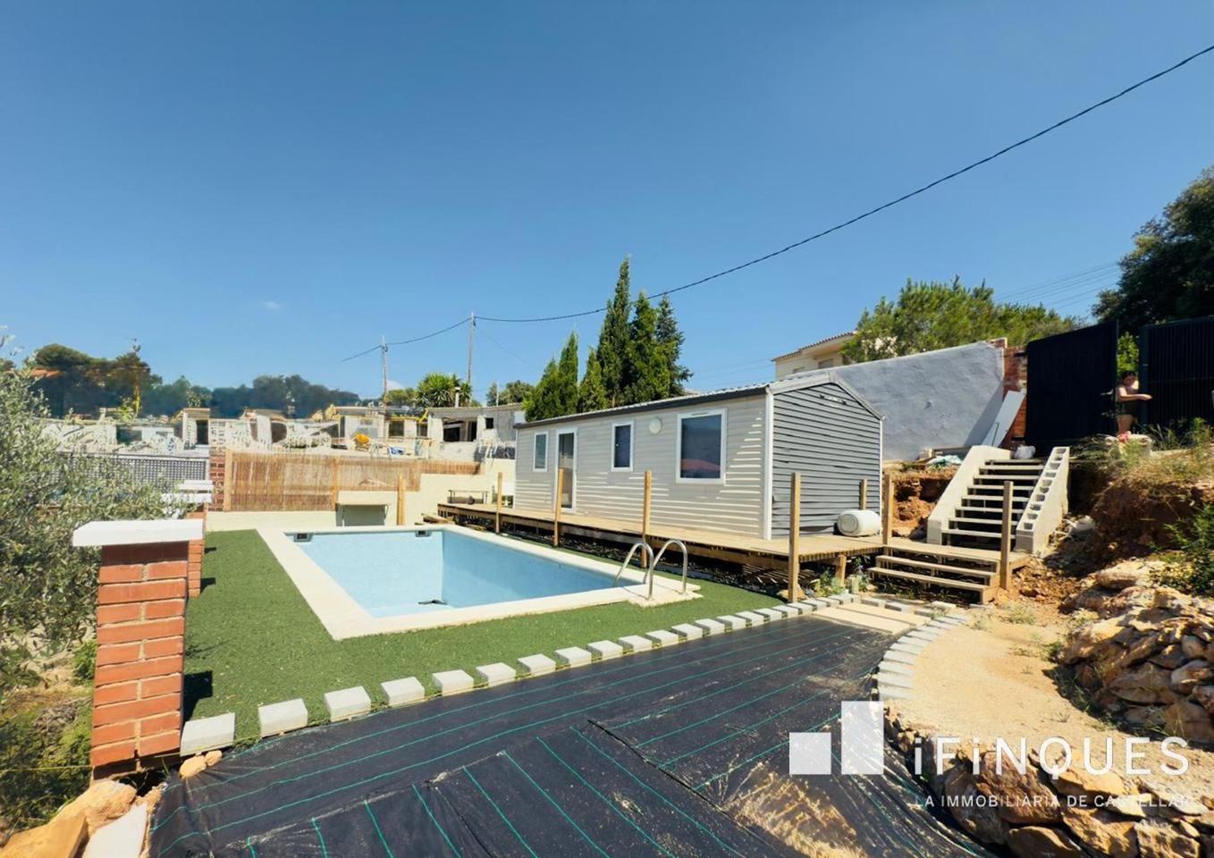 terrens en castellar-del-valles · airesol-a-b 119000€