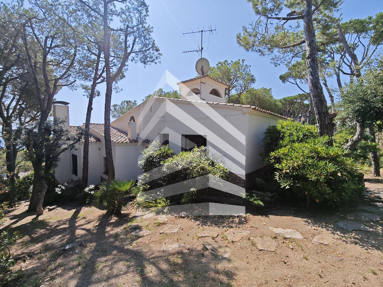 villas en calella-de-palafrugell · carrer-de-les-illes-formigues-17210 820000€