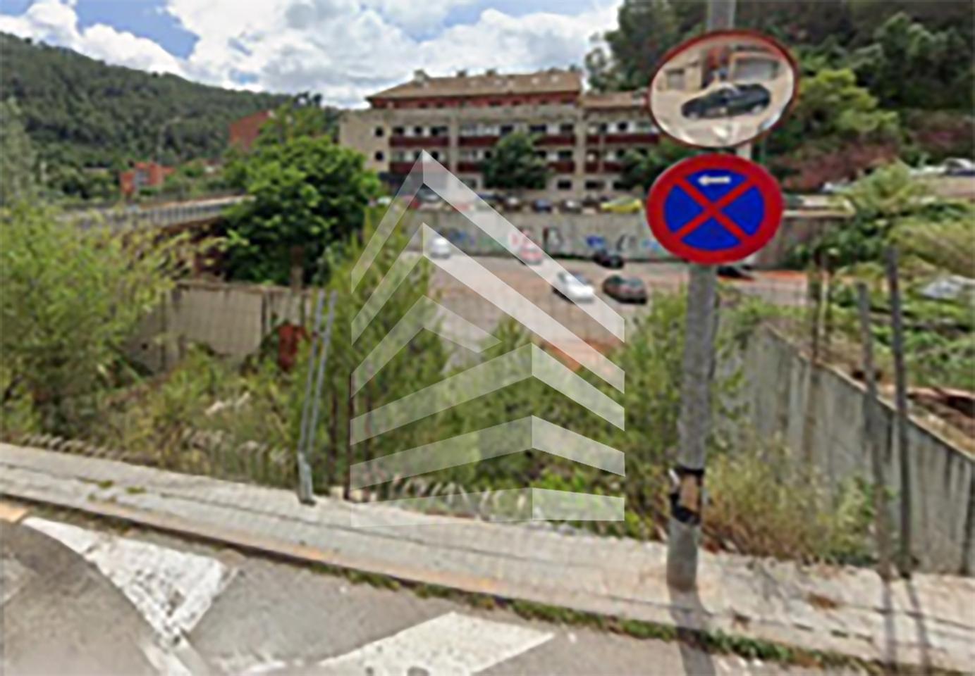 terrenos en cervello · carrer-major-08758 211000€
