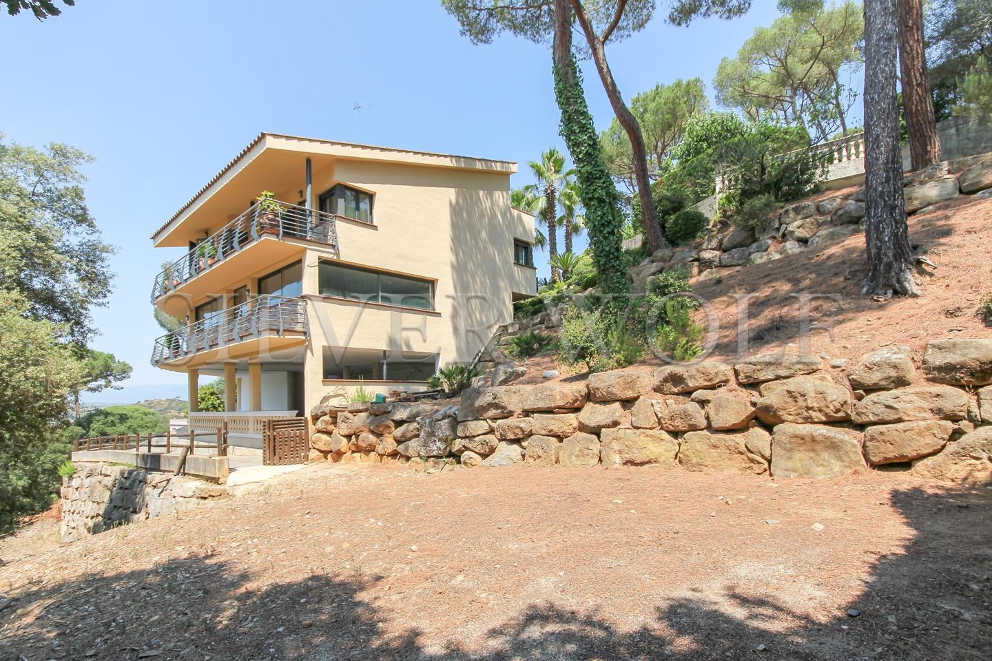 Villa in Avinguda Martí, Montornès del Vallès, Barcelona of 759 m2